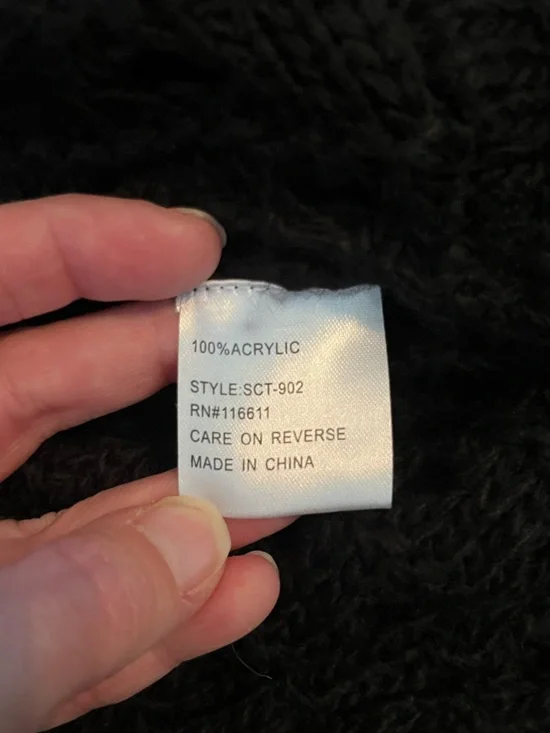 NWT ANTHROPOLOGIE Self-Contrast Open Weave Shrug in Black One Size Fits Most - Picture 8 of 9